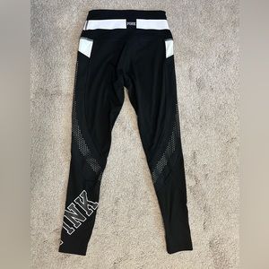 Victorias Secret Pink Ultimate Leggings Black Small Pockets